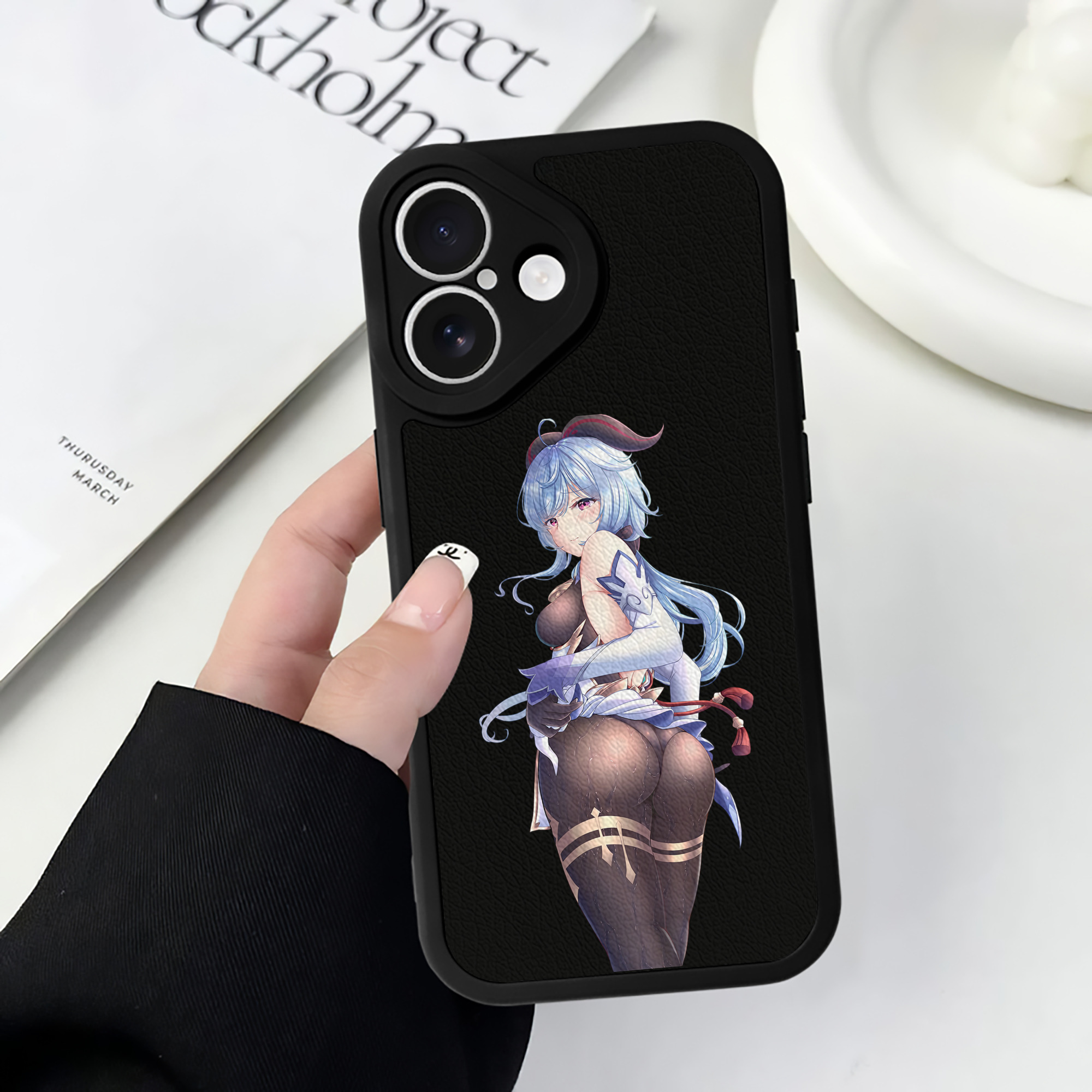 げんし神 甘雨 かんう genshin Ganyu 【iPhone 16シリーズ対応】シリコンスマホケース（レザー調） 材質：シリコン